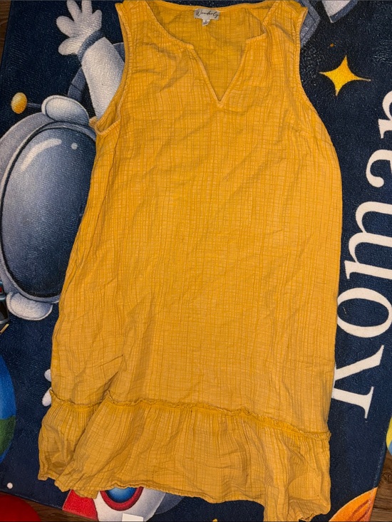 Wonderly Dresses & Skirts - OFFERS OPEN! Wonderly Gold Mustard yellow Texture Sleeveless sundress summer S